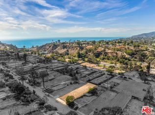 743 Haverford Ave, Pacific Palisades, CA 90272
