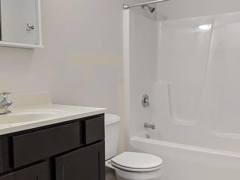 1110 S Cross St #1 — Photo 9
