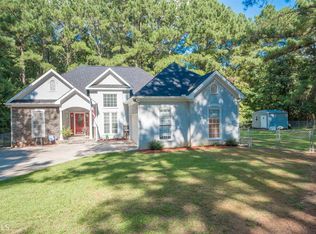 691 Oak Grove Rd, Griffin, GA 30224