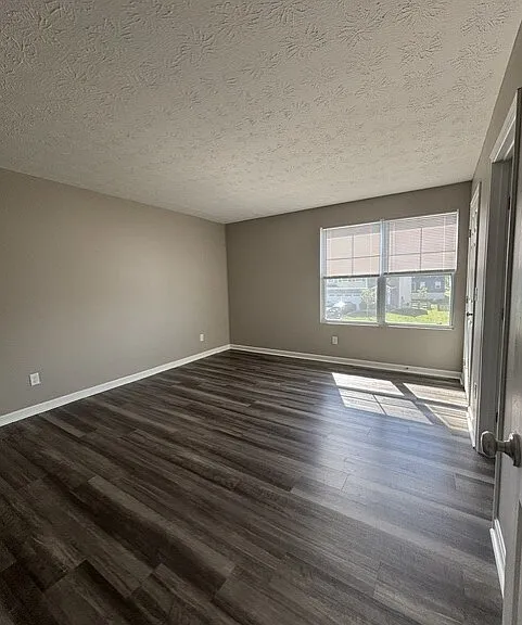 2180 Pine Valley Dr — Photo 14