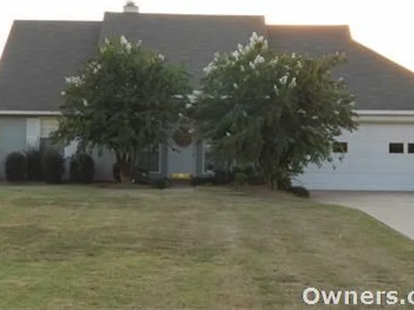 5723 Wolfe Rd, Columbus, MS 39705