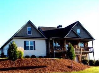 3399 Knights Sq, Blairsville, GA 30512