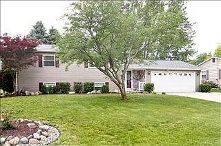 107 Loyd Dr photo 1
