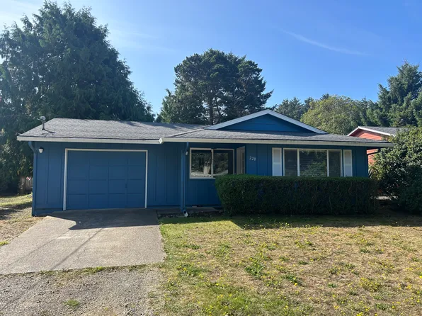 220 SW South Point St, Depoe Bay, OR 97341