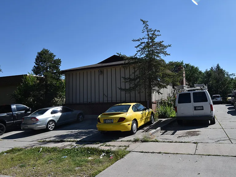 335 Vehr Dr #3 — Photo 2