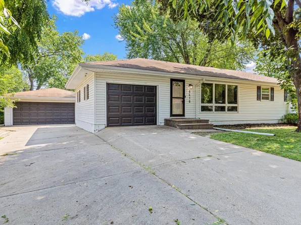 6416 Georgia Ave N, Brooklyn Park, MN 55428