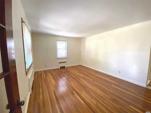 2nd image of 8222 258th St