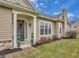 105 Bluebell Dr, Mechanicsburg, PA