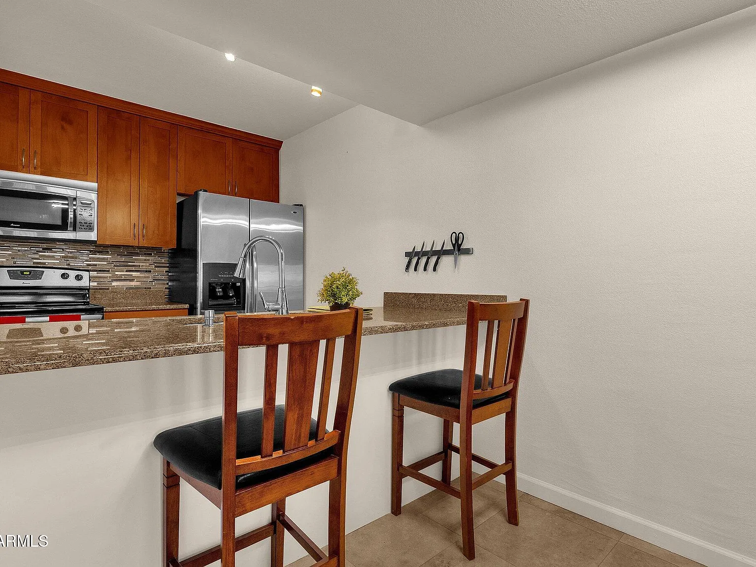 2 bed, 2.0 bath, 932 sqft, $2,000 — Photo 4