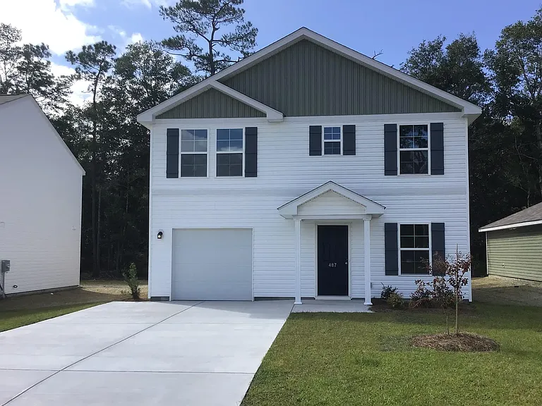 487 Hewett Landing Dr SW — Photo 1