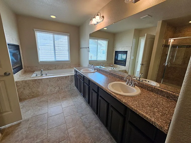 6471 Stingray Ln — Photo 17