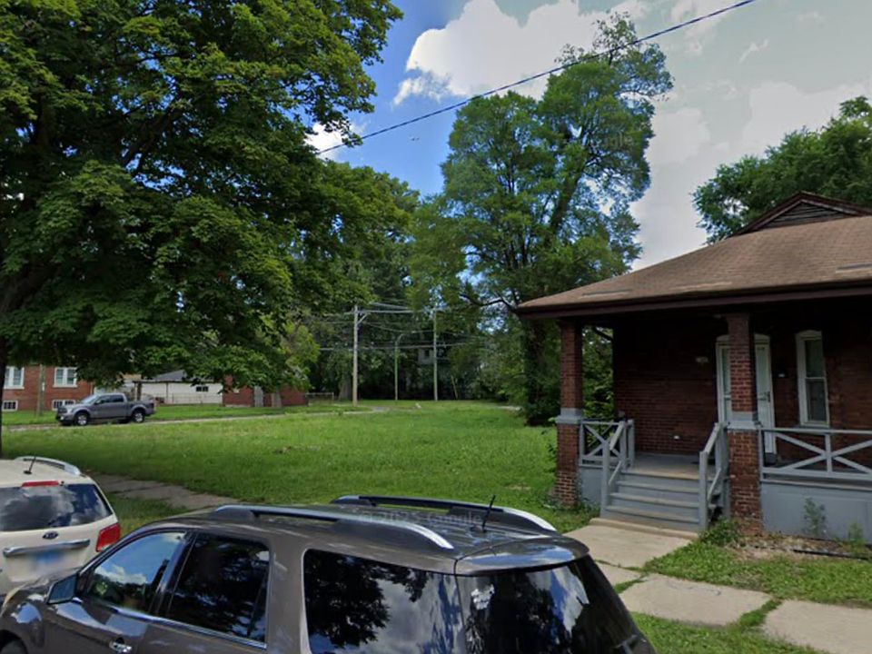 2nd image of 11805 S Peoria St