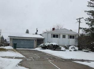 789 Southampton Rd, Auburn Hills, MI 48326