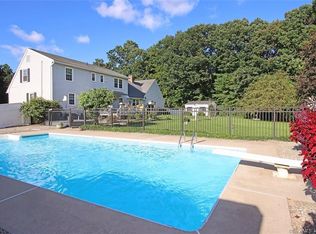 112 Woods Hollow Rd, West Suffield, CT 06093