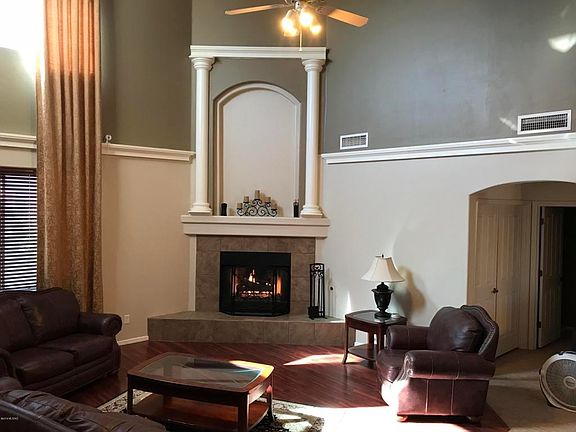 Living Room/Family Room