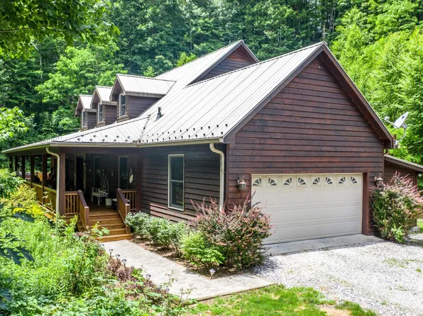 8284 State Highway 194 Hwy S, Banner Elk, NC 28604
