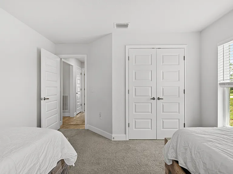 249 Rotonda Blvd W — Photo 17