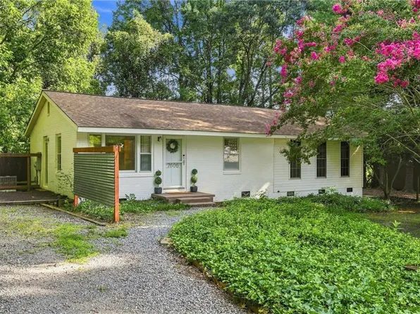 7606 Bailey Ln, Liberty, NC 27298