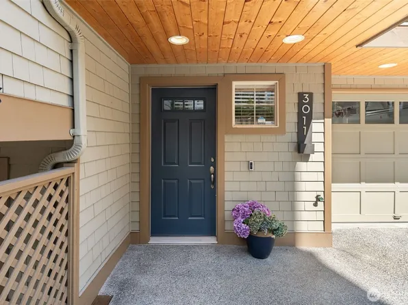 3011 Humes Place W, Seattle, WA 98119