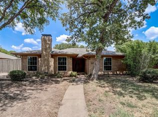 2003 Royalwood Dr, Arlington, TX 76006