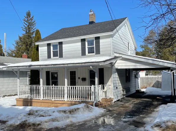 3 College Ct, Canton, NY 13617