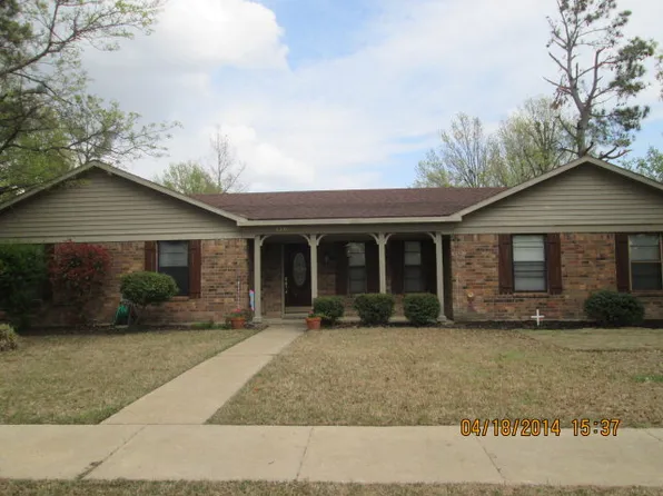 1203 W Roselawn Dr, West Memphis, AR 72301