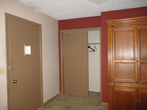 4th image of 618 Aqum Cir