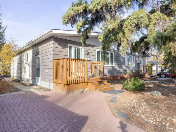 15 Falcon Cres, Saint Albert, AB T8N 1T9