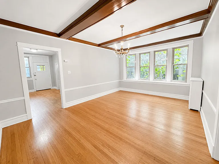 4149 N Sheridan Rd #1 — Photo 7
