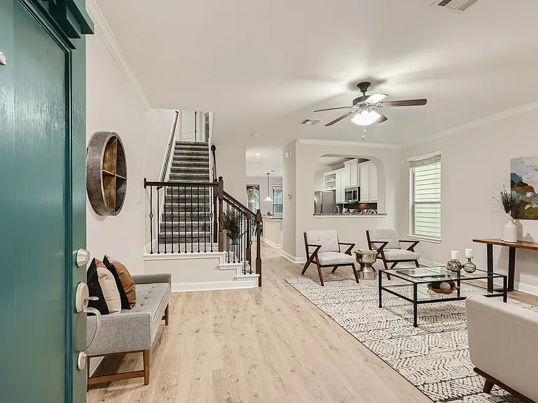 2612 Lightfoot Trl — Photo 5