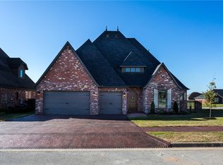 3405 Cabernet Ave, Bentonville, AR 72712