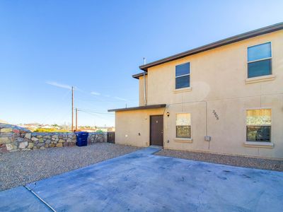 3813 Moonlight Ave, El Paso, TX, 79904