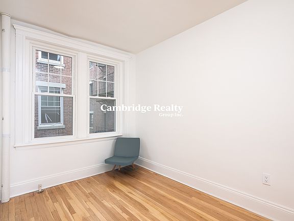 5th image of 288 Chestnut Hill Ave #6T