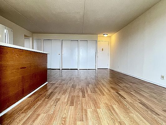 2nd image of 2955 Shell Rd APT 7P