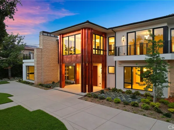 701 Anoakia Ln, Arcadia, CA 91006