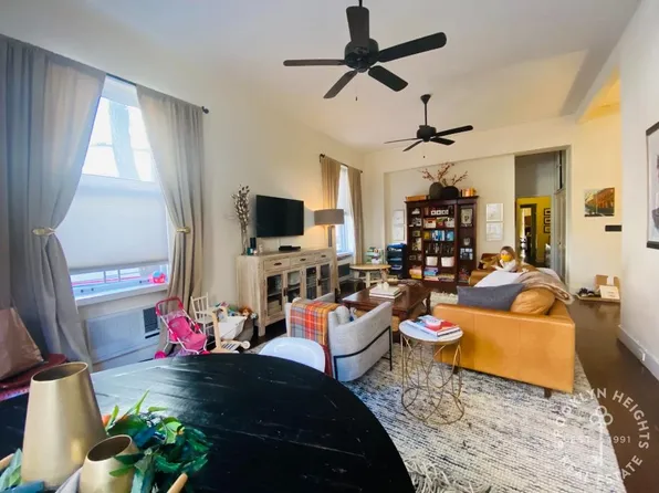 93 Remsen Street PARLOR image 13 of 13