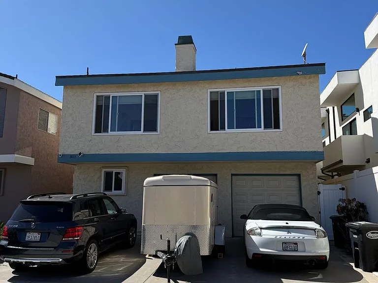 3853 Sunset Ln — Photo 1