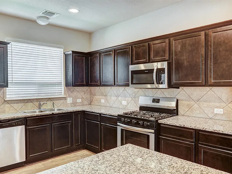 3207 Tilmon Ln — Photo 17