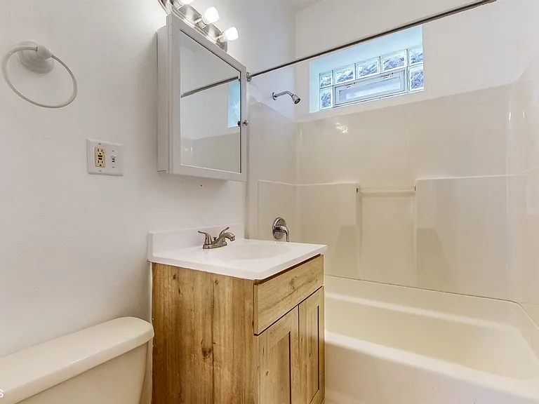 2910 S Haynes Ct #2 — Photo 2