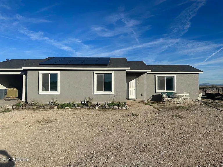 N Christensen Rd — Photo 6
