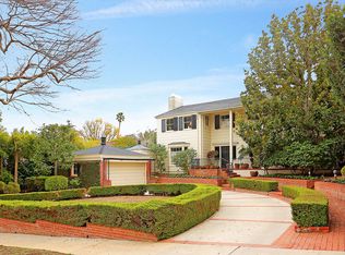 10450 Charing Cross Rd, Los Angeles, CA 90024