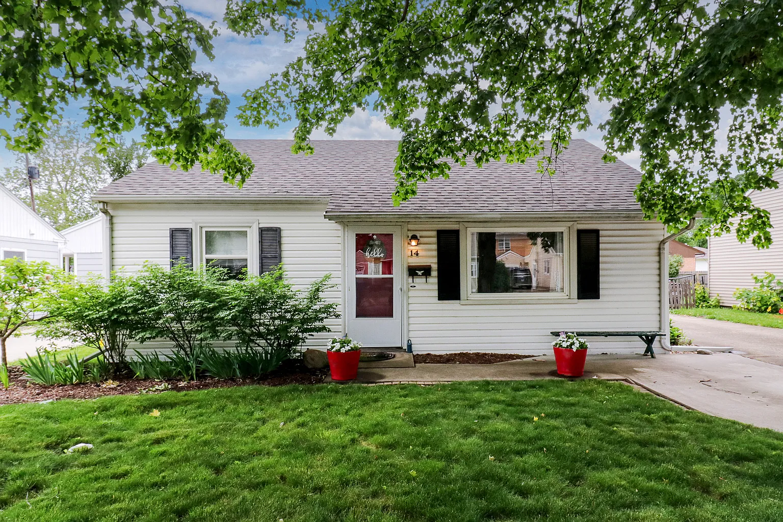 14 Ryan Dr photo 1