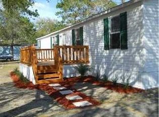 451 Squire Dr, Gainesville, FL 32607