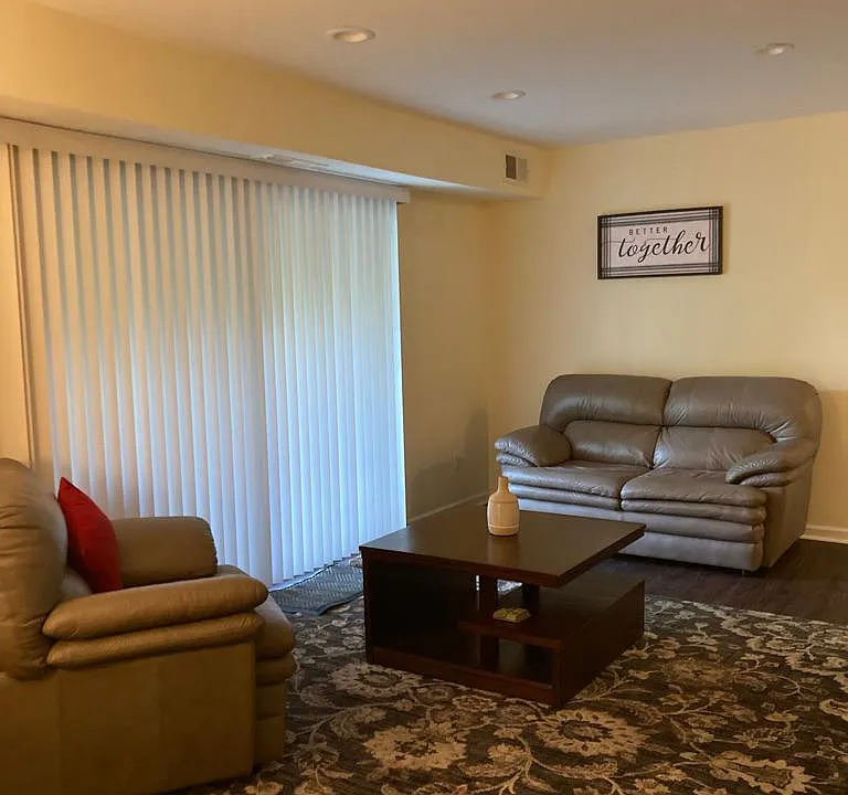 1200 Schaub Dr
