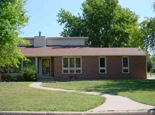 613 Renee Dr, Andover, KS 67002
