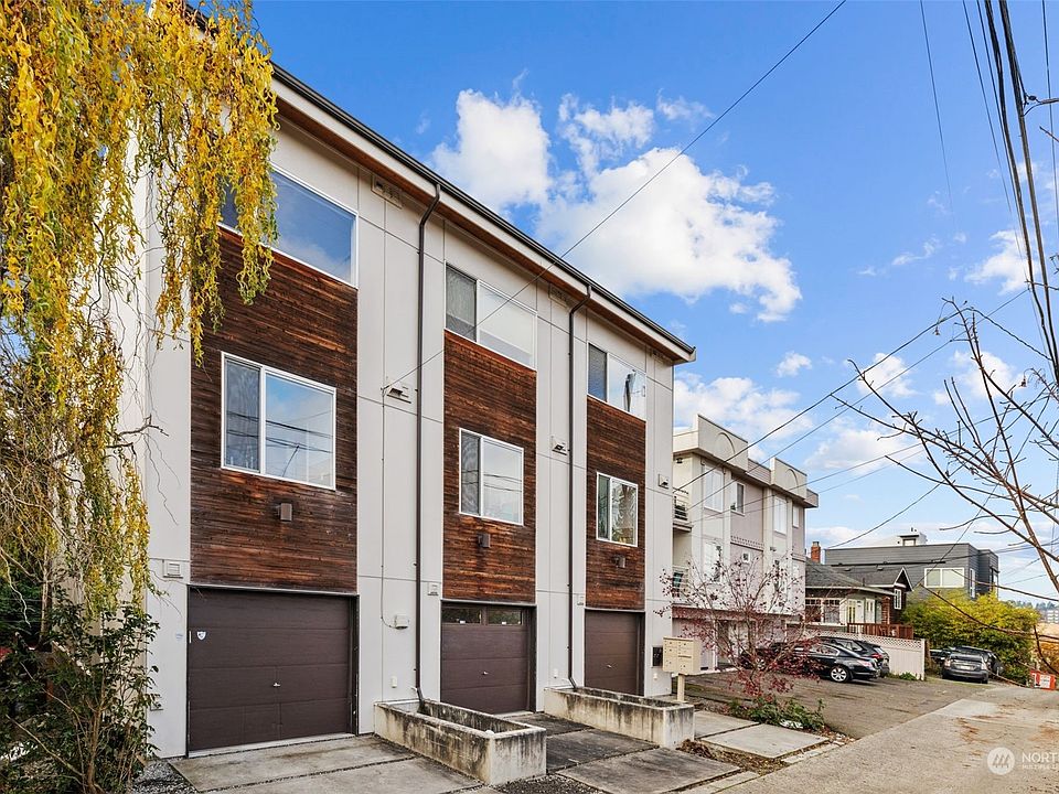 1st image of 5616 Roosevelt Way NE