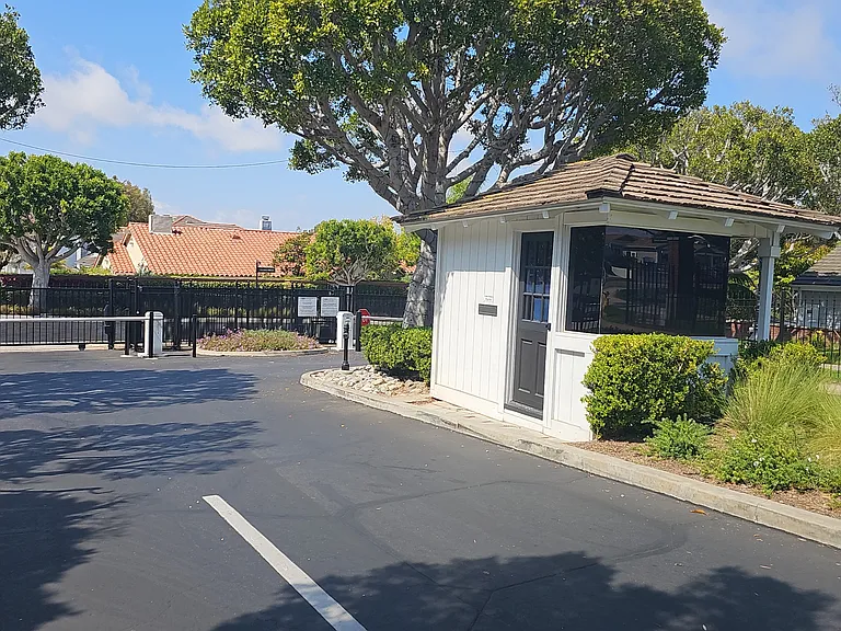 27 Tiburon Ct — Photo 24