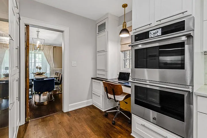 5062 N Larkin St — Photo 11