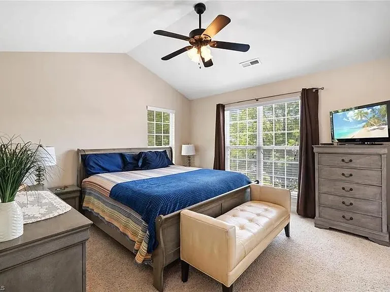 326 Summergate Dr — Photo 39