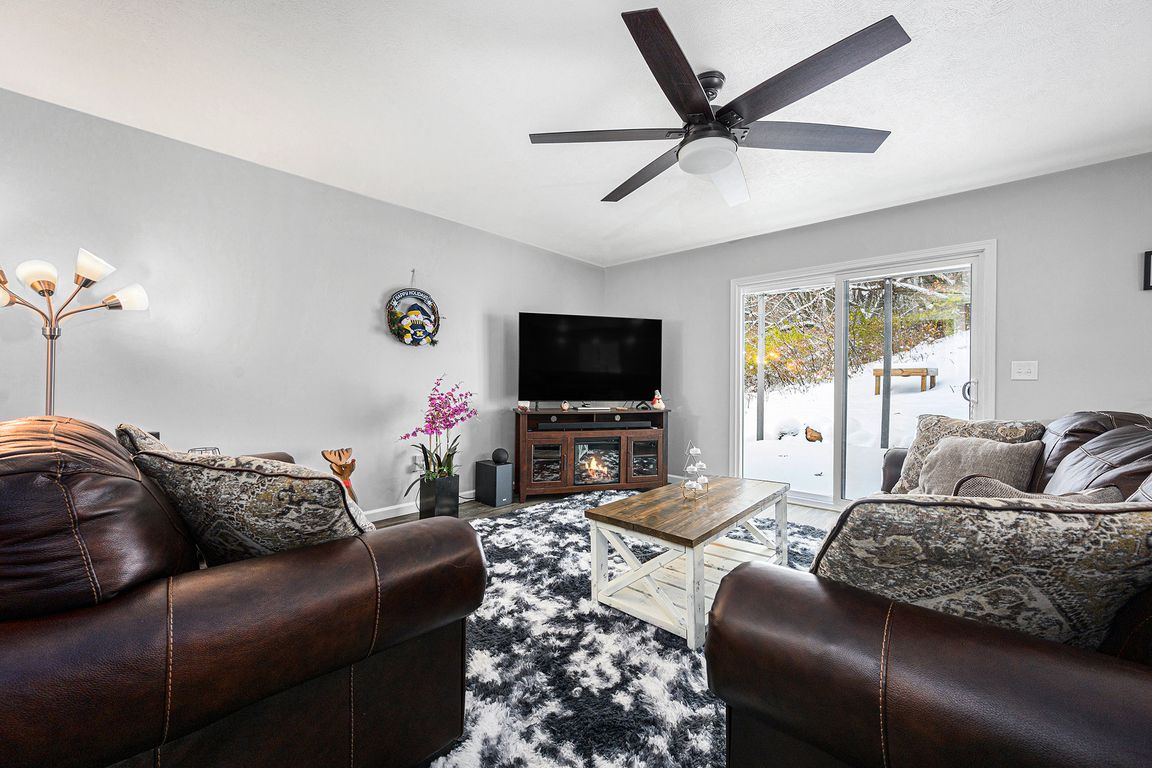 next background image